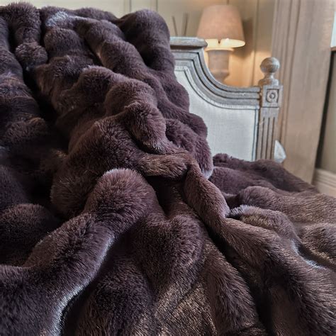 Luxury Throws Uk