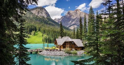 luxury vacations in canada