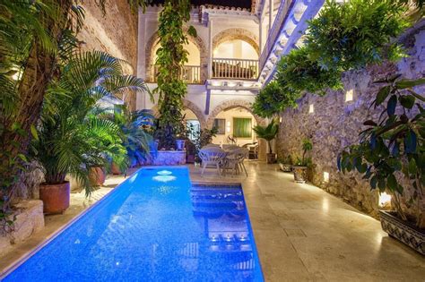 luxury villas in cartagena