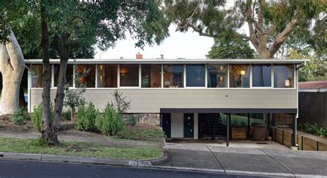 Lyons House Beaumaris