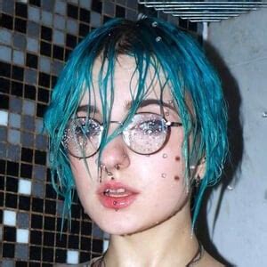 Unveiling The Allure Of Lyra Crow: The NSFW Phenomenon