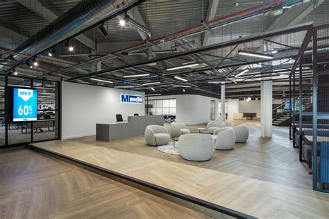 M & M Direct Customer Services