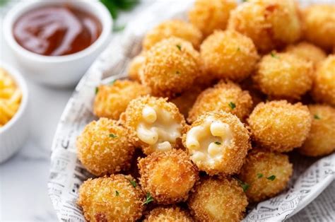 Mac And Cheese Gouda Bites