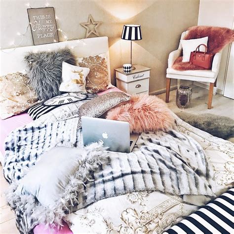 DIY Edible Gold Macarons Sugar & Cloth Macarons