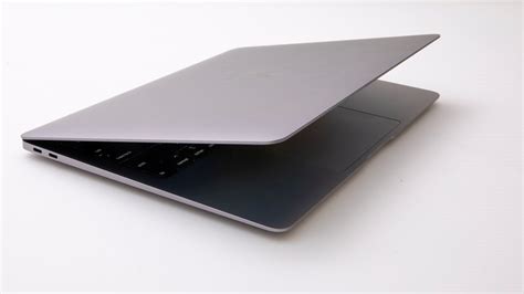 macbook air retina 13 inch 2020 size