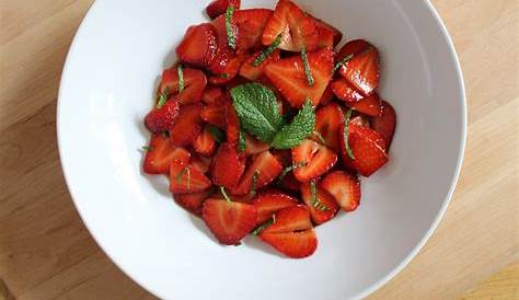 Macerated Strawberries In Balsamic Vinegar With Epicure's Table