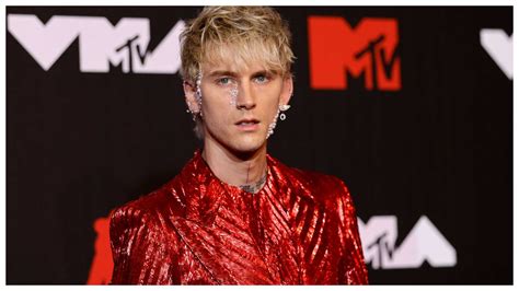 Machine Gun Kelly Reveals He Nearly Attempted Suicide XXL