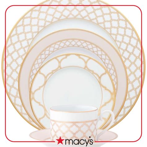 Macy's Place Settings