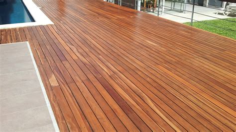 Madera De Deck