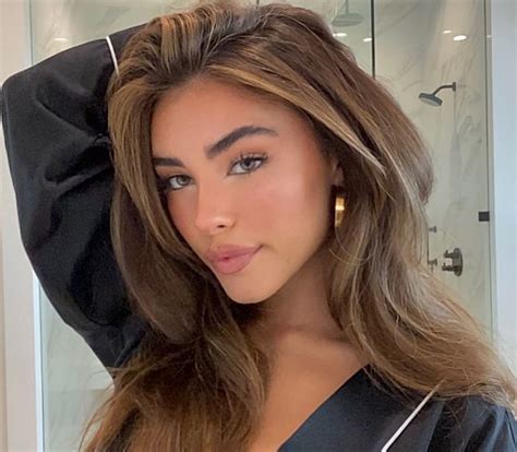 madison beer hair color 2021