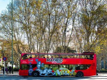 madrid city tour operated by julia travel