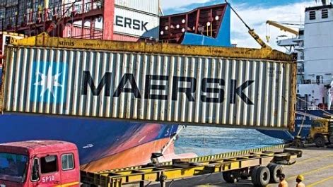 maersk suspends red sea operations