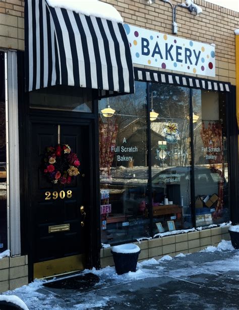 maggie and molly's bakery