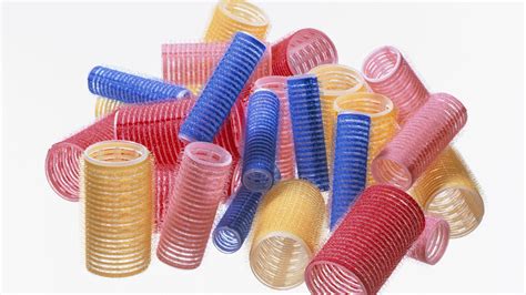 Magnetic Rollers Vs Velcro Rollers