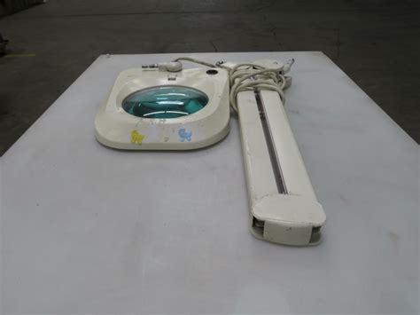 Magnifier Lamp Intertek