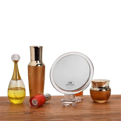 Magnifying Mirror Dischem