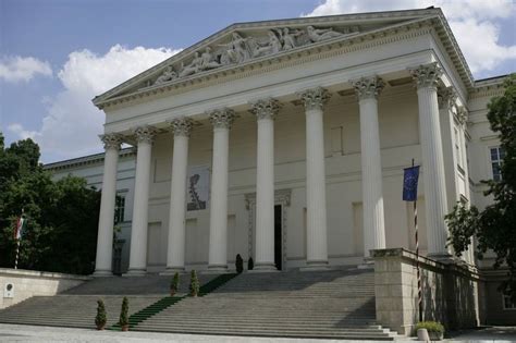 magyar nemzeti múzeum könyvtára