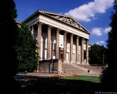 magyar nemzeti múzeum nyitvatartás