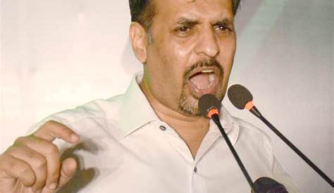 Karachi’s ex mayor Mustafa Kamal Picks Fight with MQM chief – Aboard