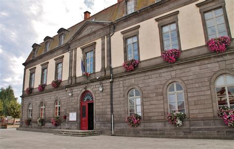 mairie saint germain lembron 63340