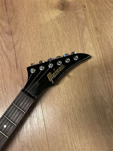 Maison Vintage 90's Super Strat model EGitarre korea Catawiki