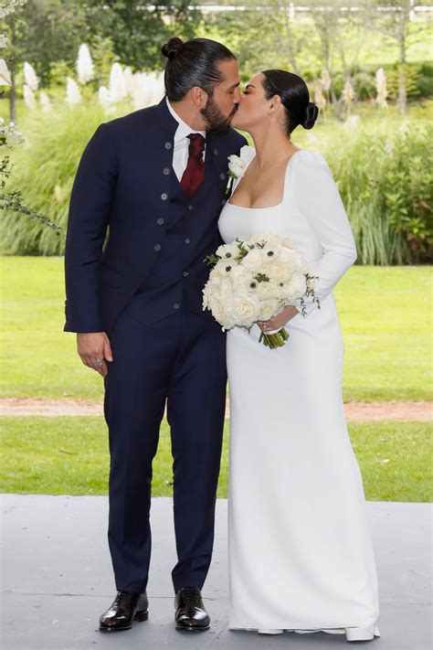 9+ Maite Perroni Wedding