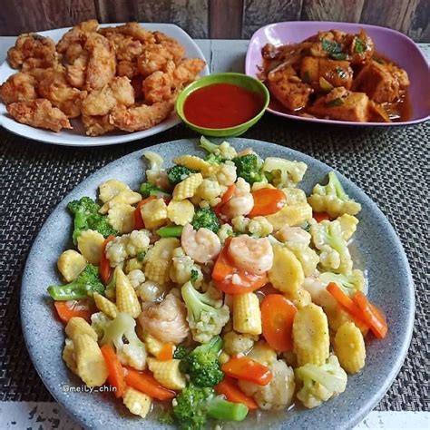 Tips Siapkan Makanan Praktis Sahur, Puasa Lancar!
