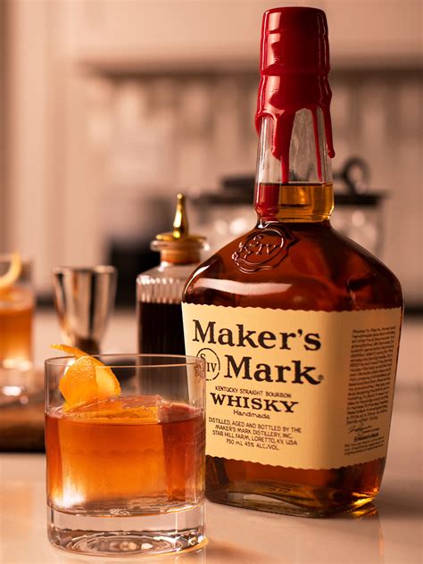 maker's mark old fashioned with simple syrup