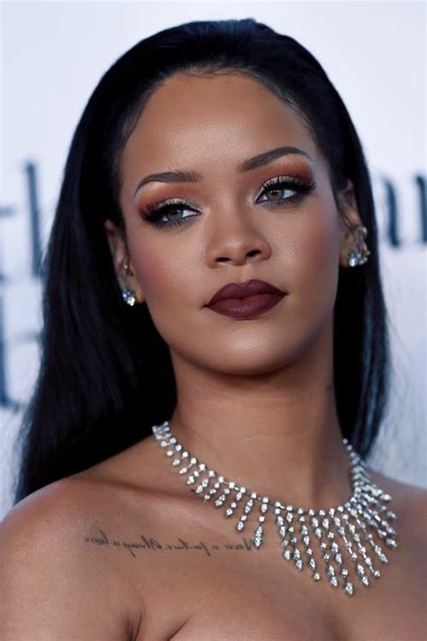 makeup artist of rihanna