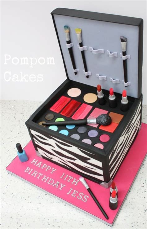 Makeup Bag Cake