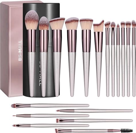 Makeup Brushes Set Of 7