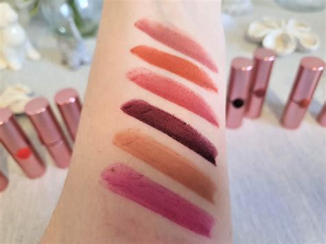 makeup revolution powder matte lipstick