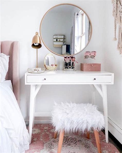 Makeup Room Rose Gold