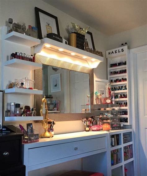 Makeup Table Room Ideas