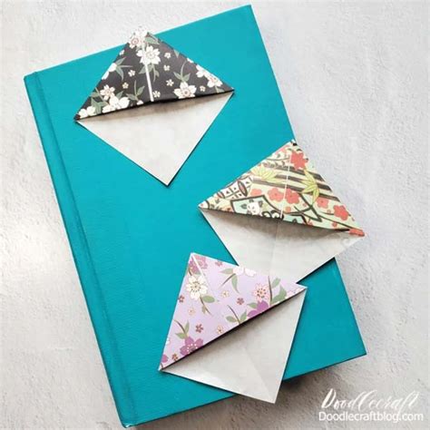 Making A Corner Bookmark