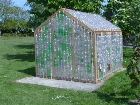 Making A Plastic Bottle House