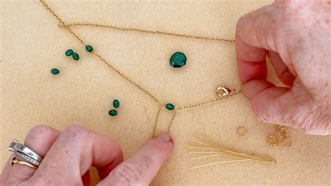 Making Chain Necklaces