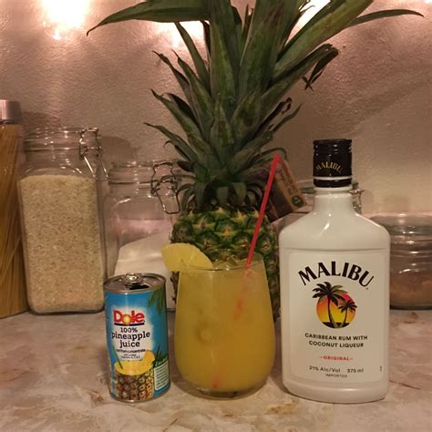 malibu rum and pineapple juice drink name