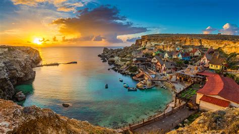 Family holidays in Gozo, Malta. Travel to Gozo with 2 kids. Travel
