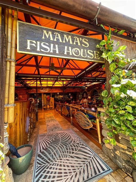 mama's fish house maui