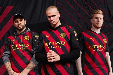 man city red and black