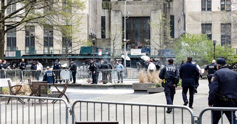 man on fire outside courthouse