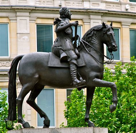 man on horse statue london