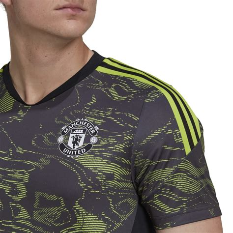 man u training jersey