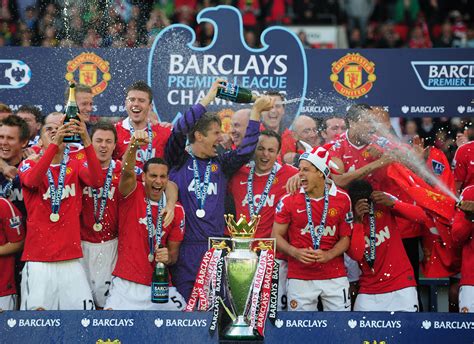 man united premier league news