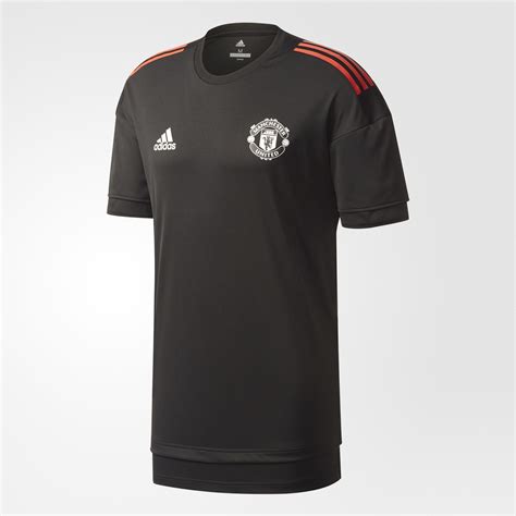 man utd training jersey