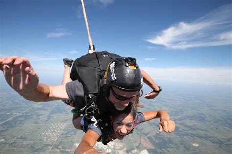 managing nerves skydiving