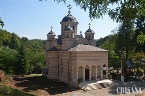 manastirea izvorul tamaduirii