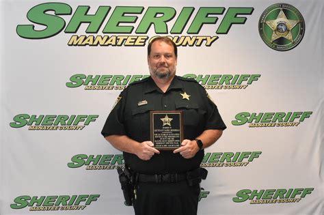 manatee sheriff