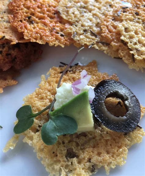 Manchego Cheese Crisps